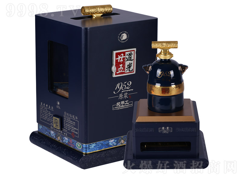 ����إ��ԭ�{��1952 �u���Ͱ׾ơ�53�� 600ml��