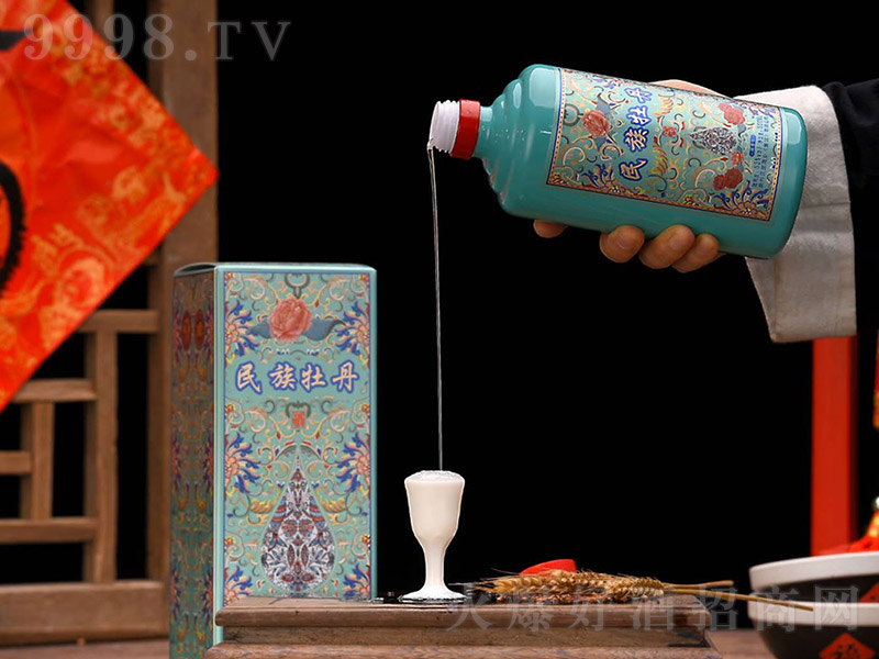 ����ĵ���ƣ����ƈD�� �u���Ͱ׾ơ�53�� 500ml��-�׾�������Ϣ