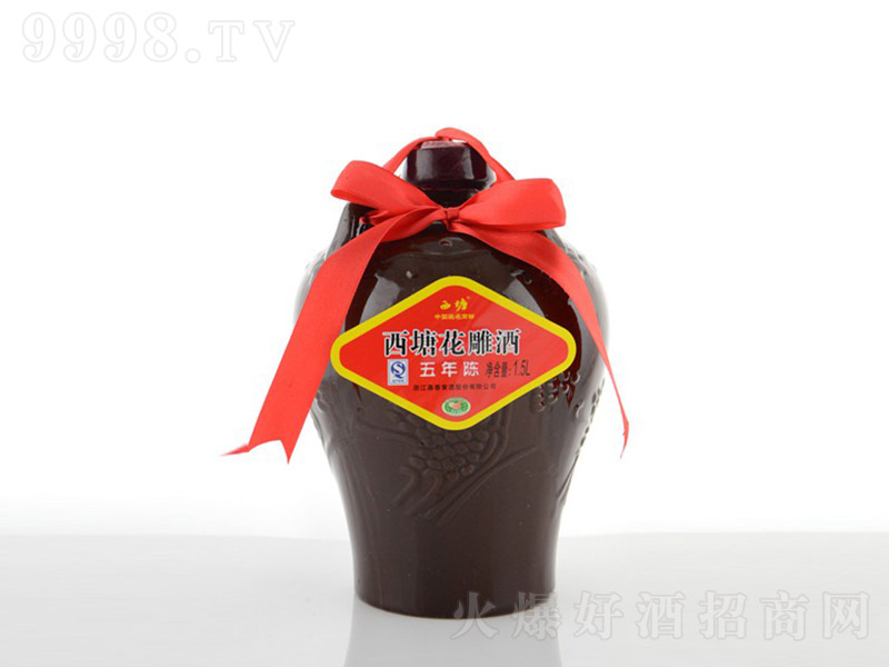 �������������ƣ��ں�����12�� 1.5L��