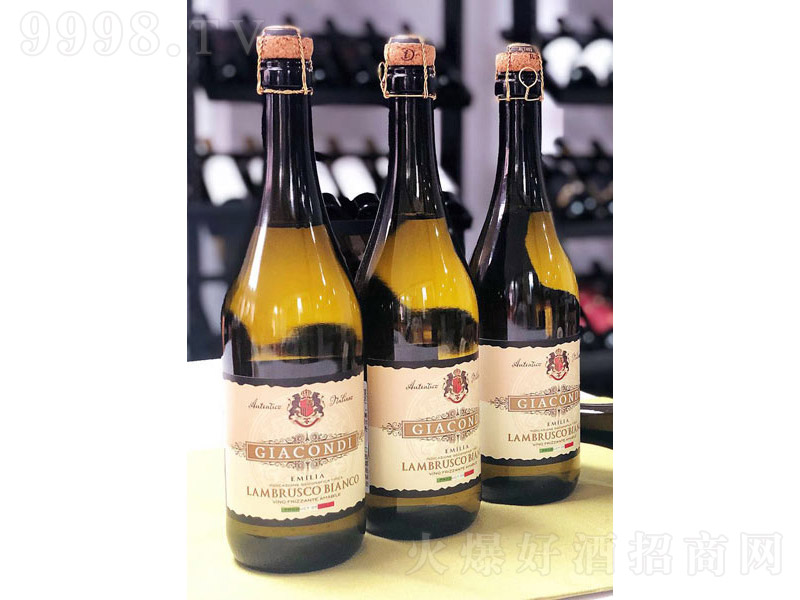 ������ӿ����{����˹�����Ѿơ�750ml��