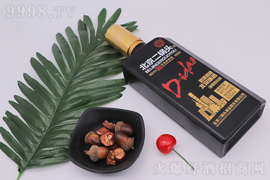 �ڸ��ϼ�����ζ�o�F�����S��������^�Ƶص�ϵ�������N�̵Ą��N������