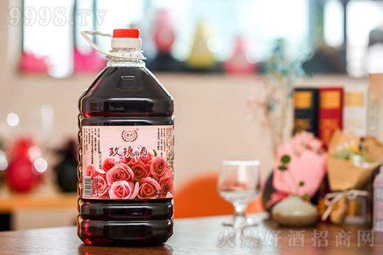 12���S�ϻ����ƃr(ji��)���S��õ��ƵͶ�Ůʿ����2.5L�r(ji��)���������X��