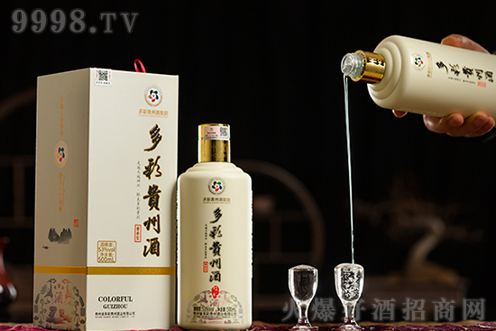 ͬ�^�M(j��n)�����l(f��)չ��ף�R����F�ݾ���ʾ��c�𱬾W(w��ng)�_(d��)����Ⱥ�����