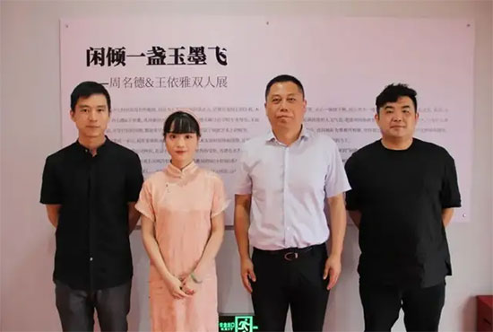 ��ˇ�g(sh��)ע��ƿ�У����ڿ��Ҽ���������һ����