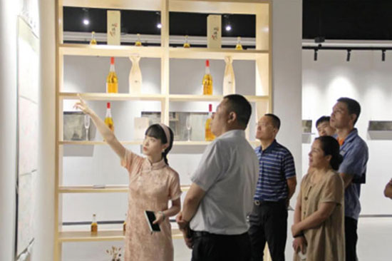 ��ˇ�g(sh��)ע��ƿ�У����ڿ��Ҽ���������һ����