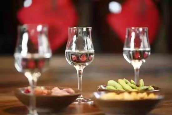 �׾��еġ��d���𡢃�������������֪������ȥƷ�᣿