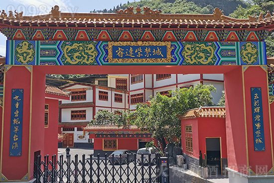 ���ܿ��N����������(r��n)�Լ��f(shu��)���㣡OEM������һ�l������(w��)����Įa(ch��n)Ʒ��������