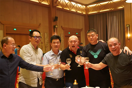 �۽��ӱ����_(t��i)�����ٳ��f(w��n)ϯ �{(l��n)��֮�硱��Z����ȫ��(gu��)����Ʒ�b��(hu��)������