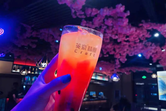 ��μ���Ӣ���������^�����ˑ�(y��ng)ԓ��ô(li��n)ϵ��