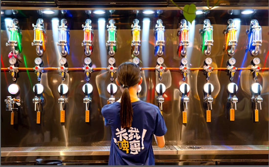 �_һ����ɫ�ľ��ơ���^Ͷ�Y��Ҫ������