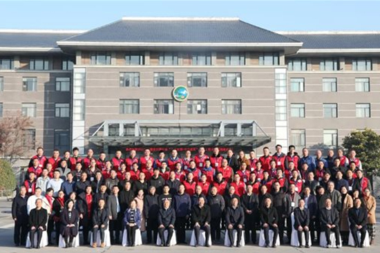 ϲ��(b��o) | �ߠt�Ҙs�@���հ׾��ИI(y��)�����g(sh��)����F(tu��n)�w���Ȫ�(ji��ng)