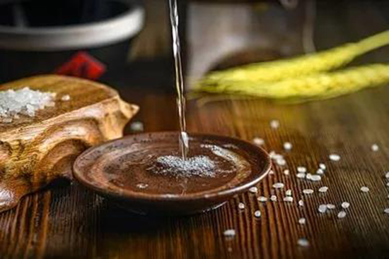 ����Ԓ�f��һ��ˮ���B(y��ng)һ���ˣ����H���c��֮�g�����Ļ�������Bһ��֮��(n��i)���|���ϱ���ͬ�؅^(q��)֮�gҲ�в�ͬ���Ļ�������