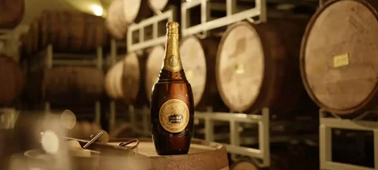 ���uơ�Ƴ��߶���Ʒ��һ�����桱����