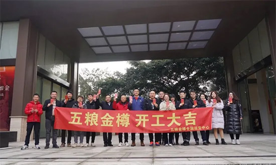 ��Z���ף��_����|�����h����·���_������������