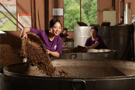 ȫ�W(w��ng)��200�f(w��n)���^������Ξo�������е���վ��̶����