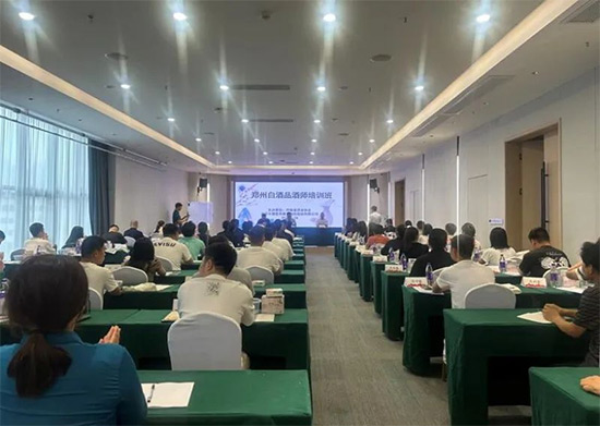 �׾�Ʒ�Ǝ������ݣ���Ӗ��16���_��