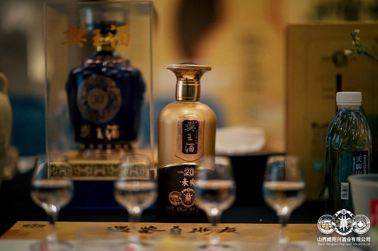 ������ ���b����Ʒ�b���е��� | �����h�� ���b�Ƿ�