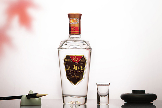 ���Һ�����@�����Ͱ׾ơ�52��500ml��