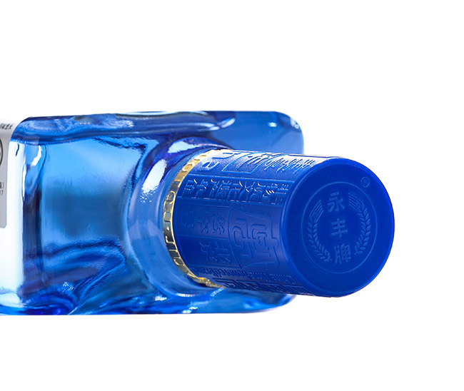 永豐牌北京二鍋頭酒28天發(fā)酵藍(lán)瓶清香型白酒【42°500ml】