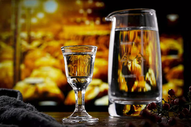 ����Ƅ������u���Ͱ׾ơ�53��500ml��