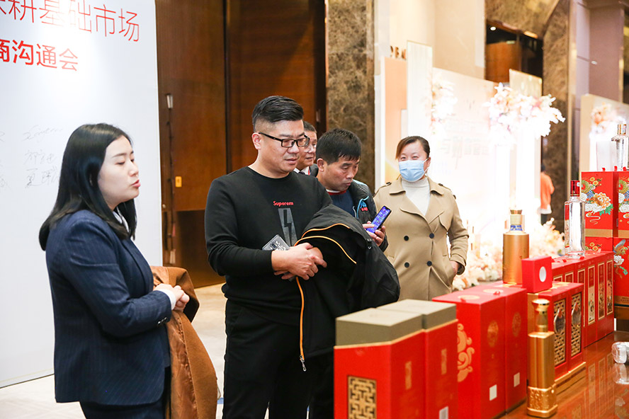 �ɶ�ʢ���E�v�ƘI(y��)���޹�˾