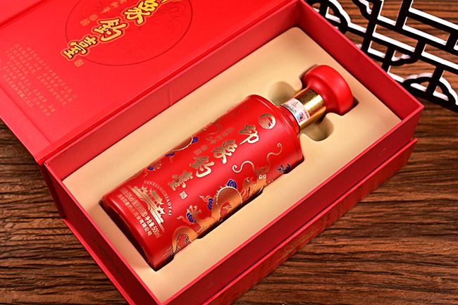 ӡ����_�Ƽt �u���Ͱ׾ơ�53�� 500ml��