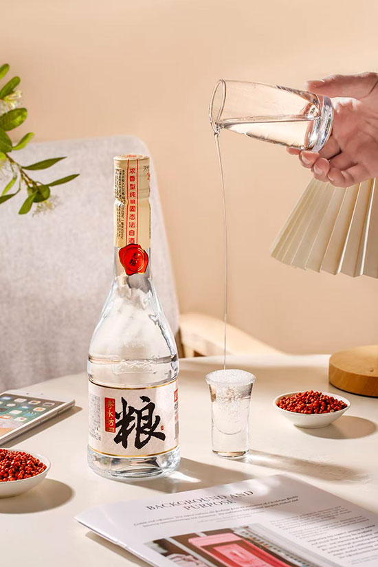 秀水坊紅糧酒濃香型白酒【52度500ml】